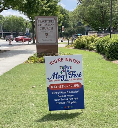 Yard Signs Photo